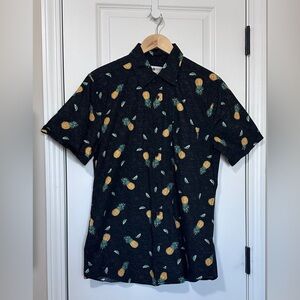 Haggar Button- up Short Sleeve Men’s Shirt Pineapples & Limes Print Size Medium